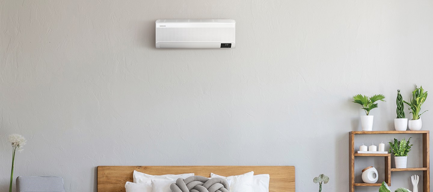 Habitación de hotel con unidad Samsung WindFree